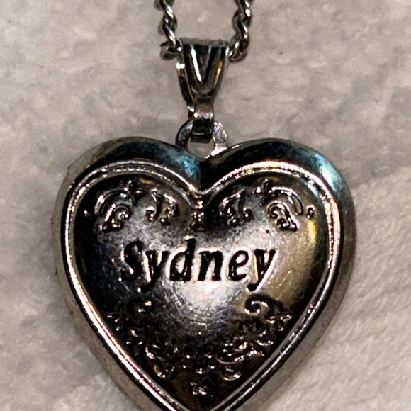 Necklaces And Silver - Picture 3 of 3